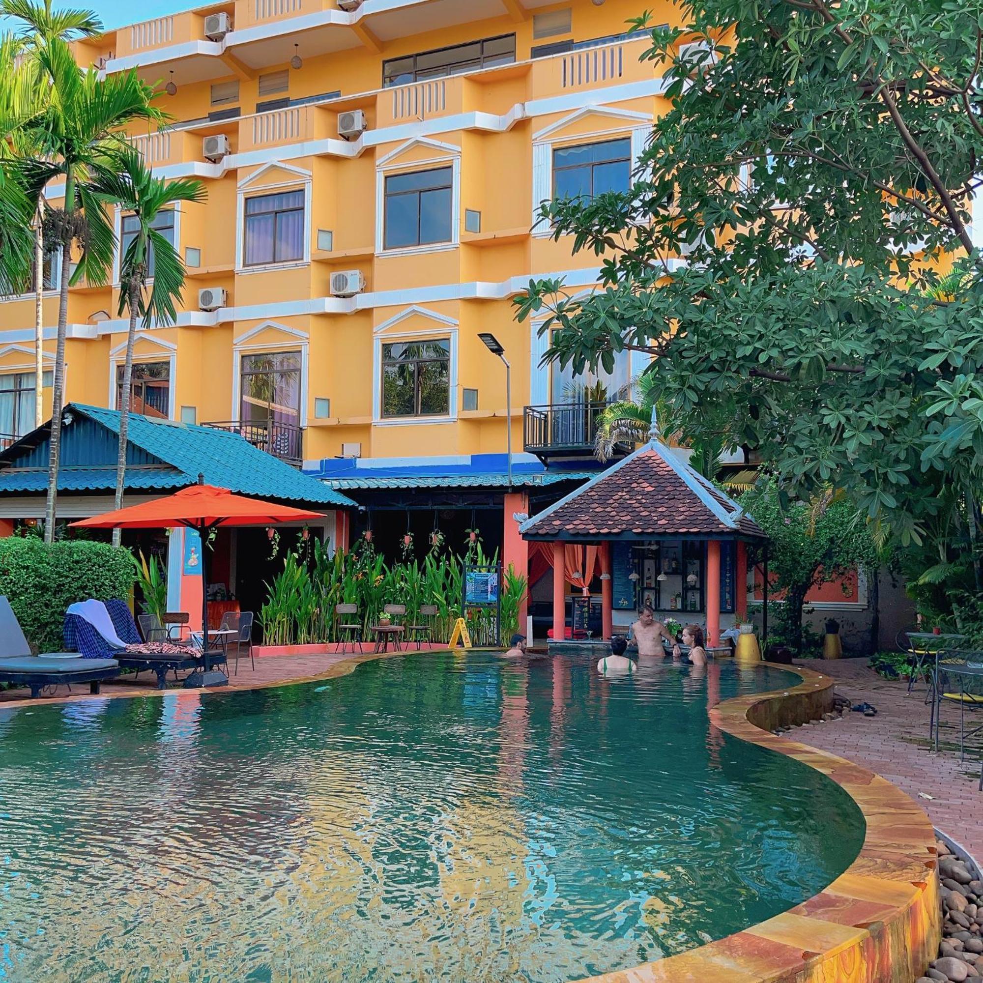סיאם ריפ Central Privilege Hotel מראה חיצוני תמונה