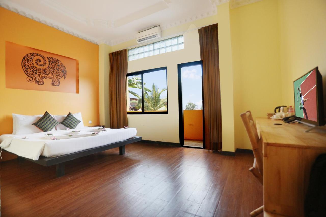 סיאם ריפ Central Privilege Hotel מראה חיצוני תמונה